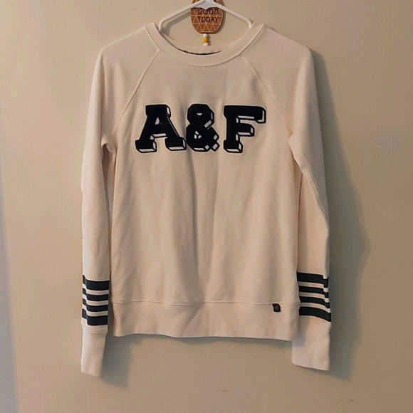 SOLD!!!Abercombrie and Fitch shirt - Picture 1 of 5